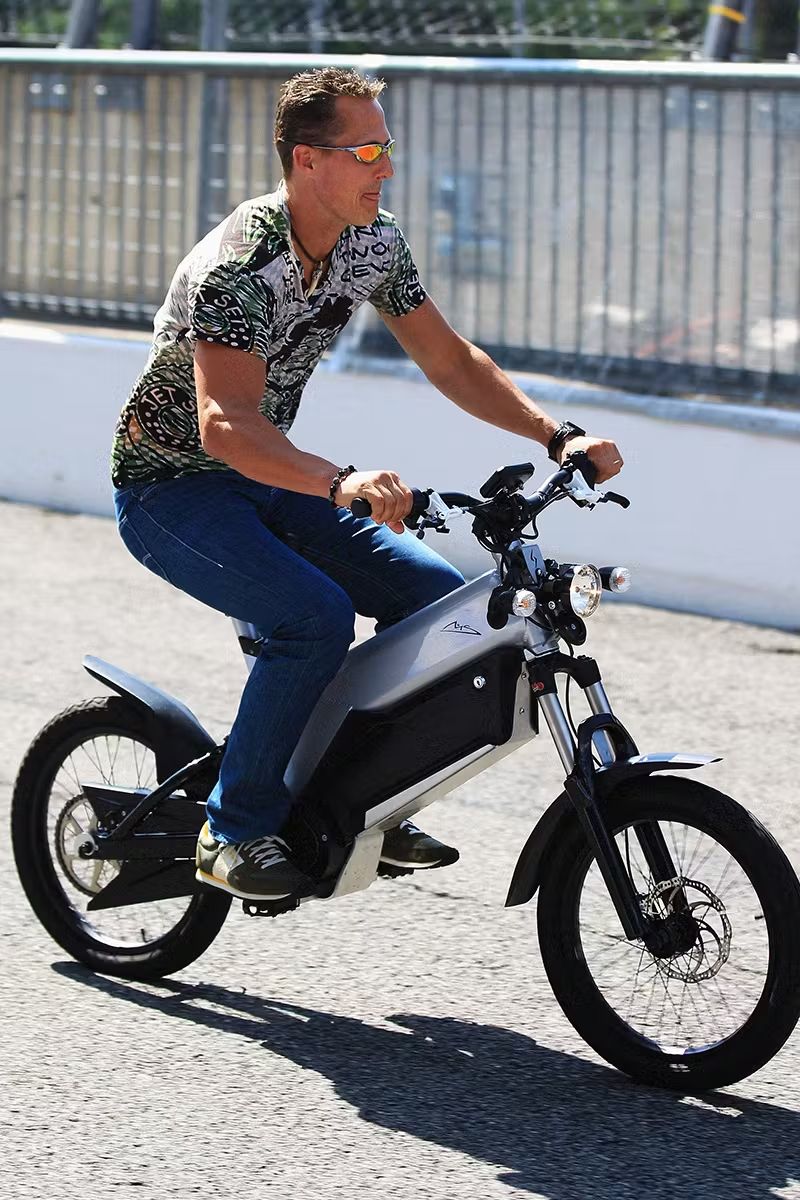 F1 Rider Riding Style From Senna to Schumacher: These Are the Most Stylish F1 Drivers of All ...