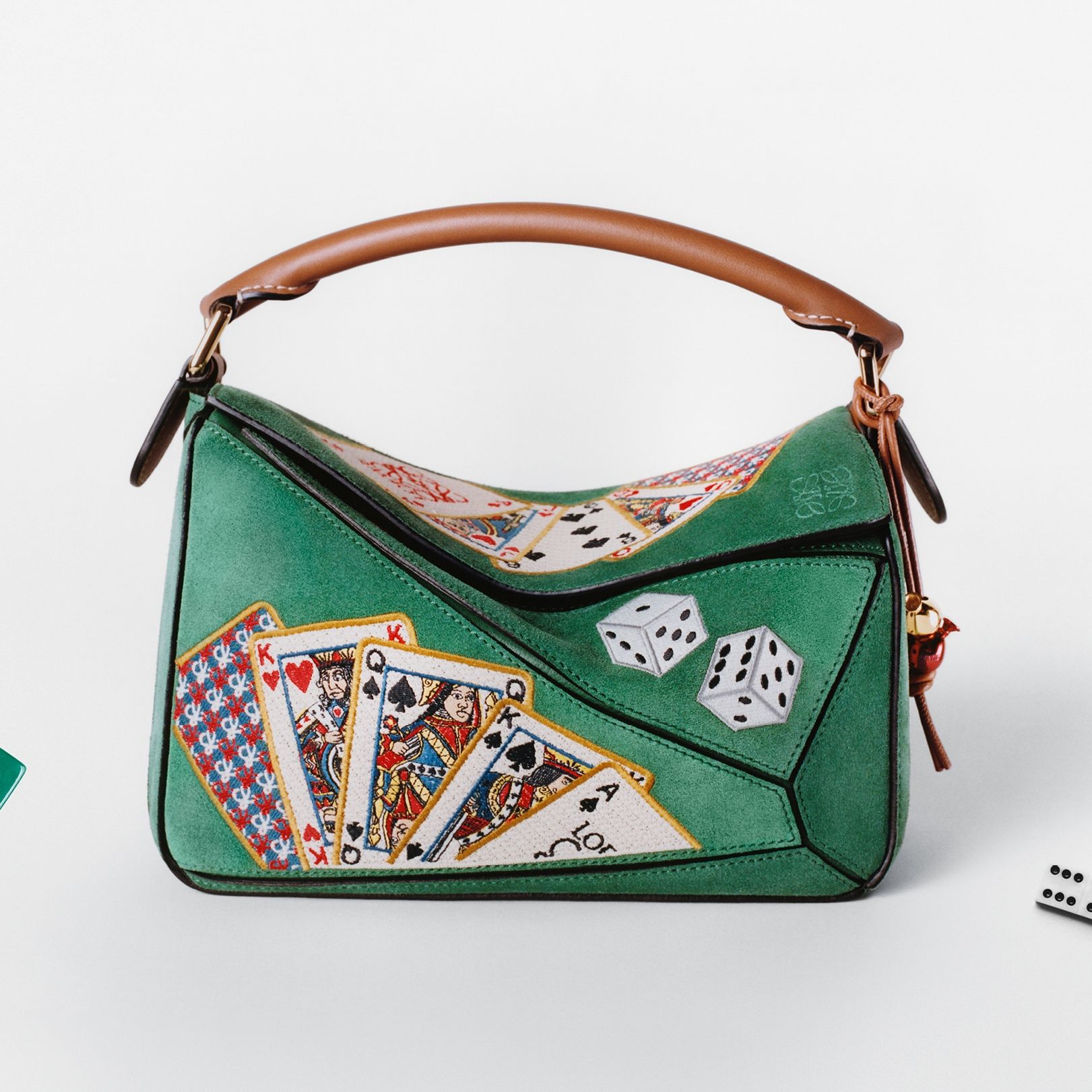 LOEWE_2025_10TH_YEAR_PUZZLE_AN