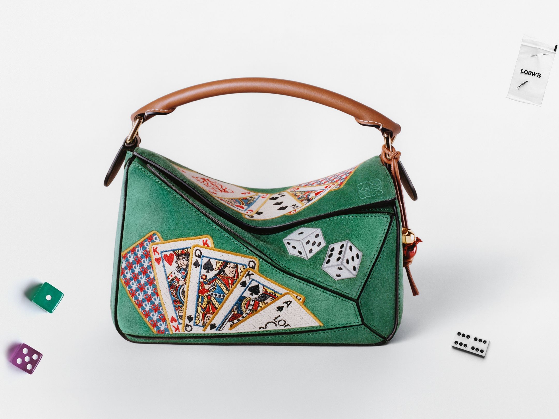 LOEWE_2025_10TH_YEAR_PUZZLE_AN