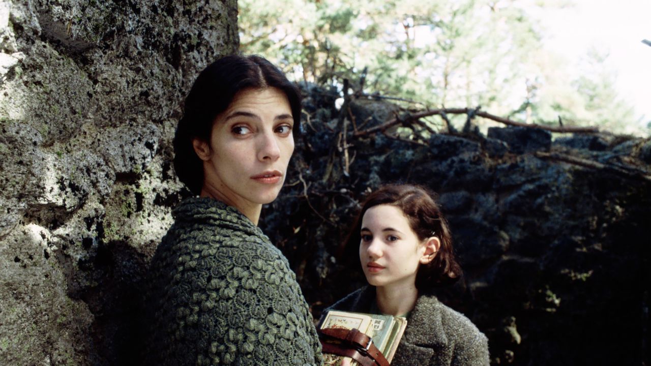 Harvard Recommends 8 Films to Expand Your Mind