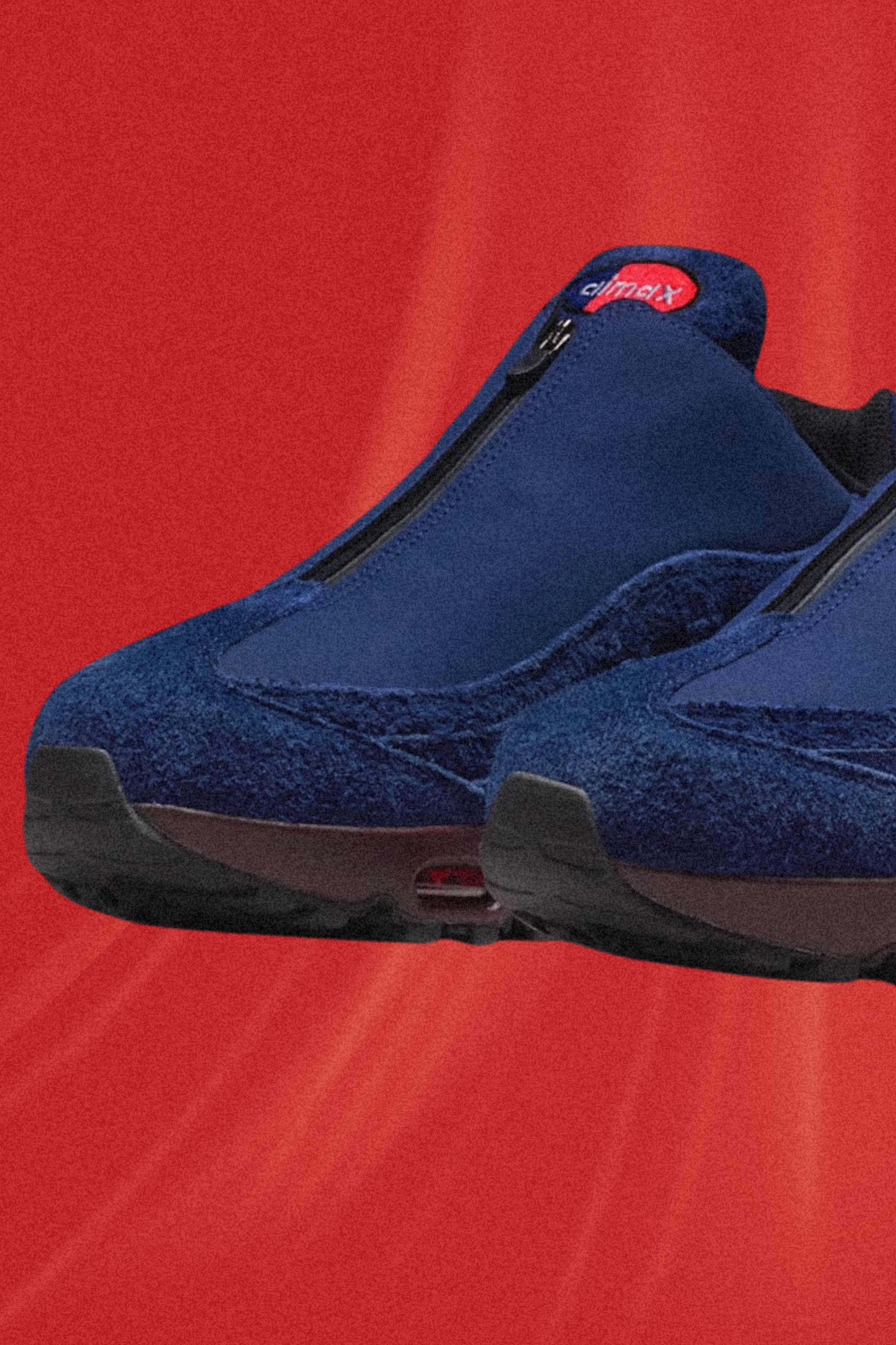 nike zip up sneakers