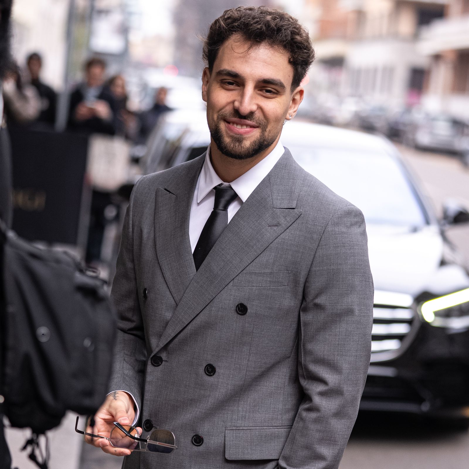 What to Wear to a Summer Wedding, According to GQ