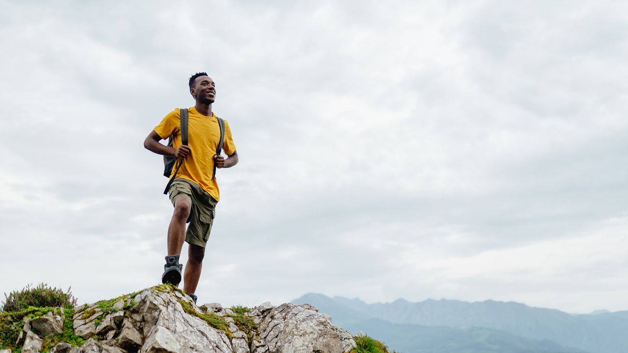 How Many Steps Do You Need To Take Each Day To Lose 1 KG of Fat?