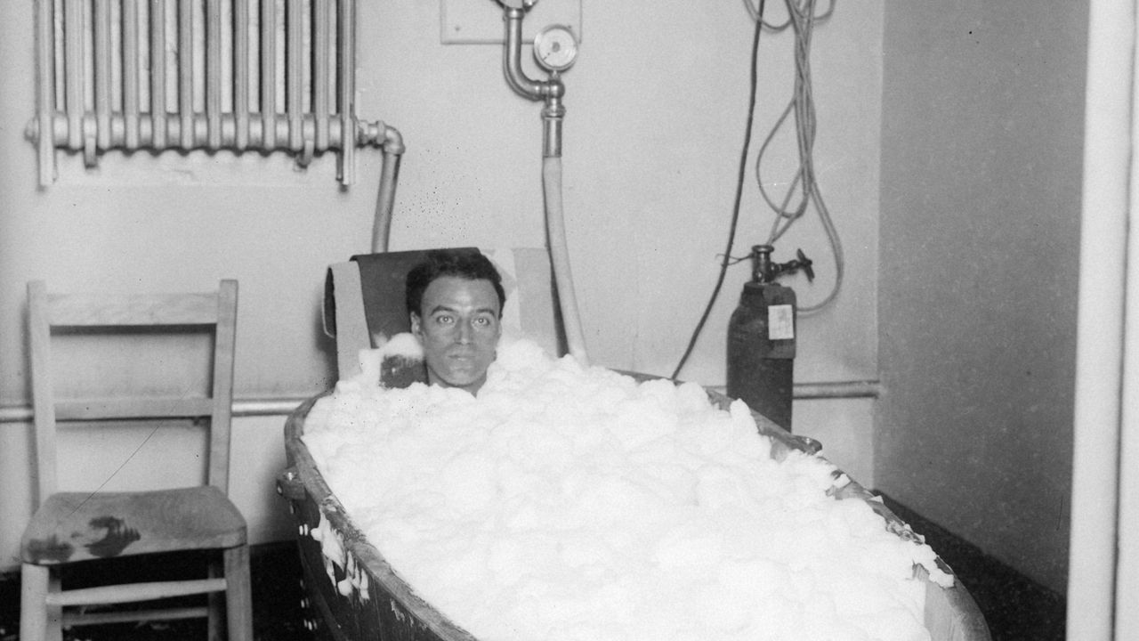 Do Men Need an Everything Shower?